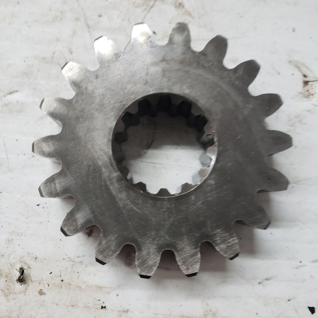 GEAR,OUTPUT DRIVE,18T