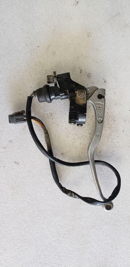 Holder, Lever 1