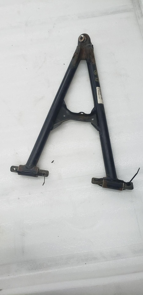 LOWER LH ARM