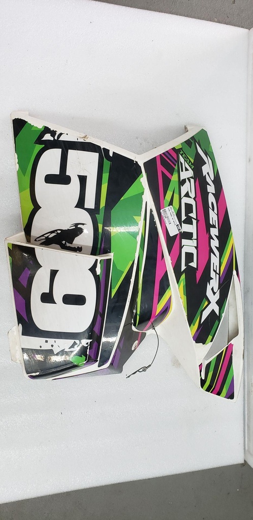 SIDE PANEL RH WHITE