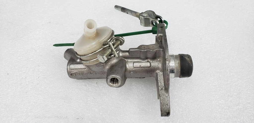 Master Cylinder Assy