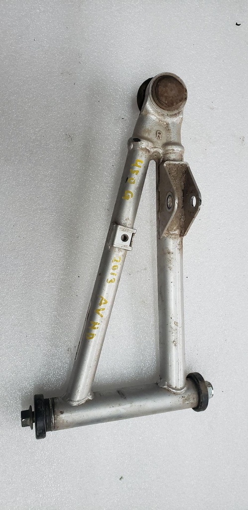 A-ARM,FRONT-UPPER-RH-A 05%