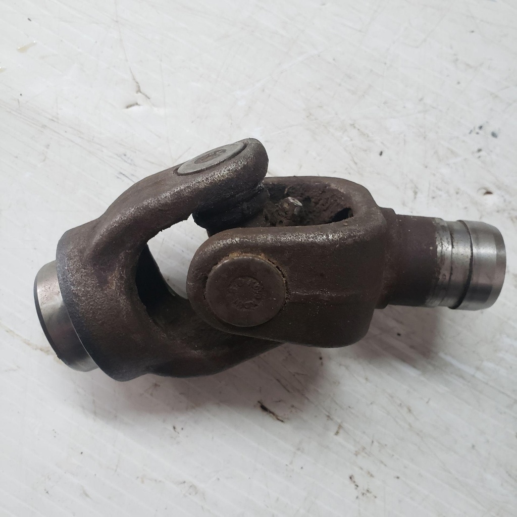 Yoke, Joint 2