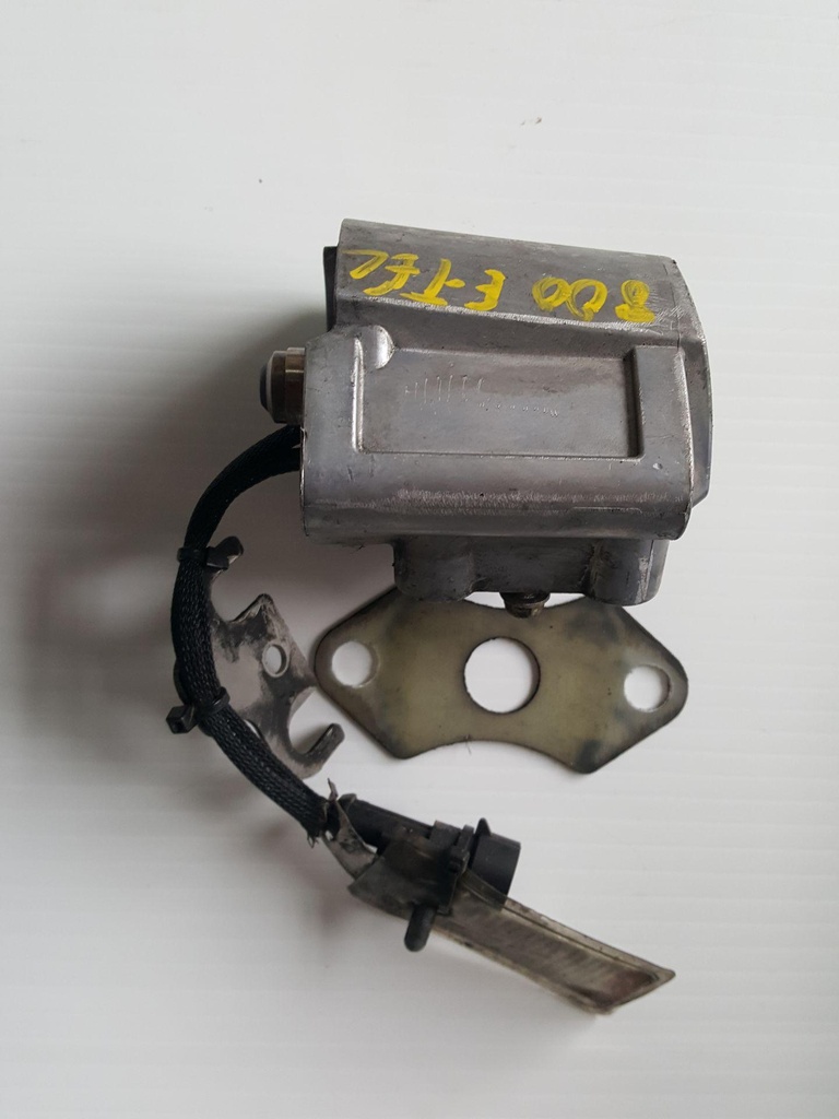 FUEL INJECTOR