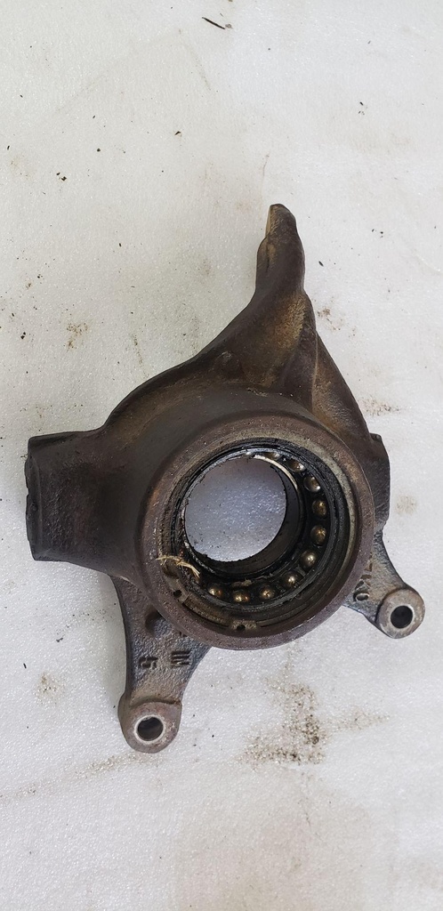CARRIER-BEARING,WHEEL,RH - POLARIS - 5137478
