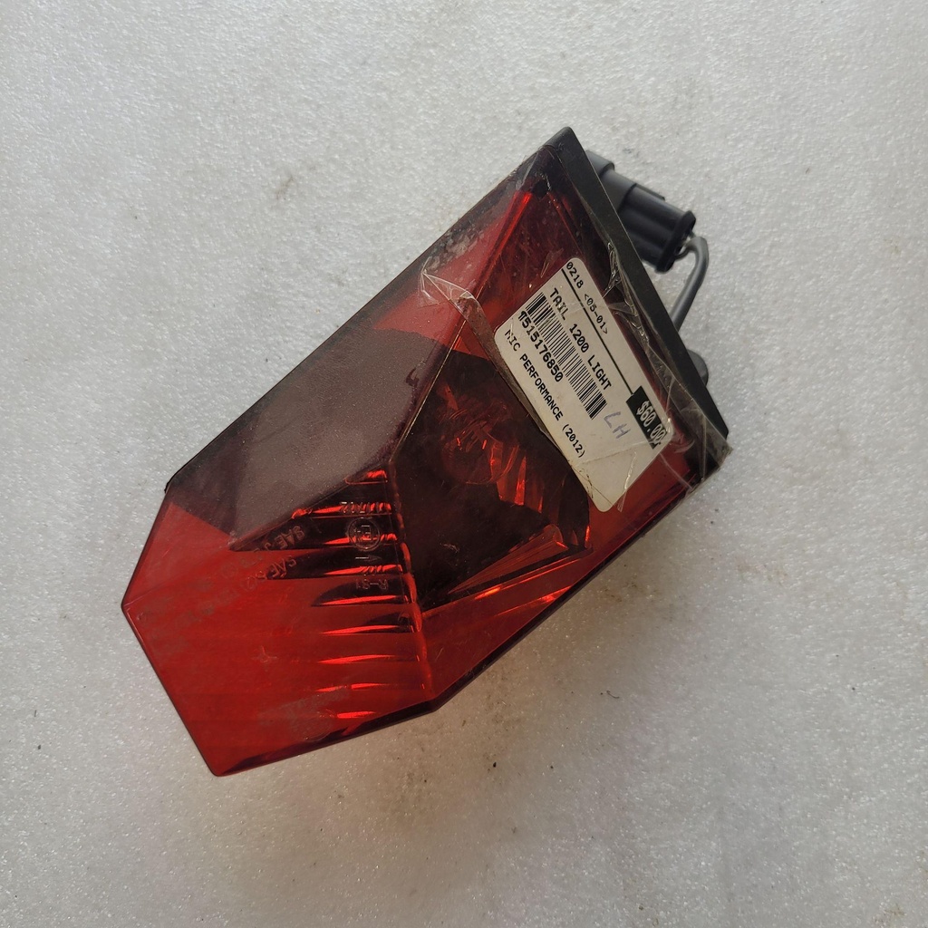 lh tail light ass'y