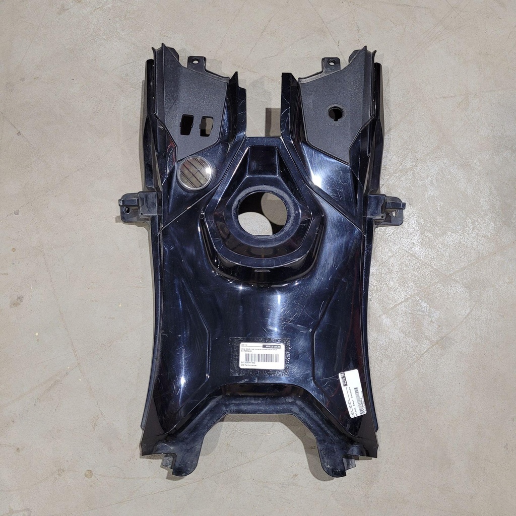deep black, rear console model-black-black
