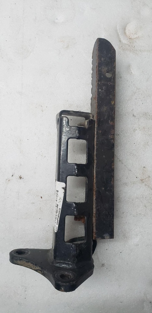 Footrest 1 - 5TG-27411-01-00 YAMAHA
