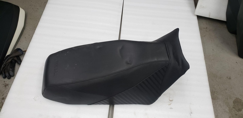 Complete Seat Assembly (i - ARCTIC CAT 6716-031