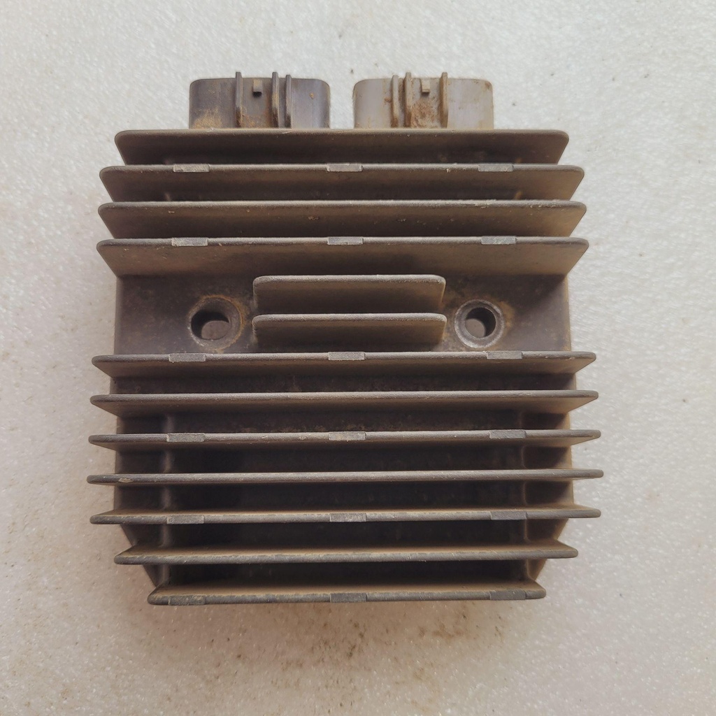 voltage regulator