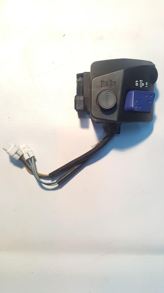 SWITCH HANDLE 3 - YAMAHA - 8FA-83973-01-00