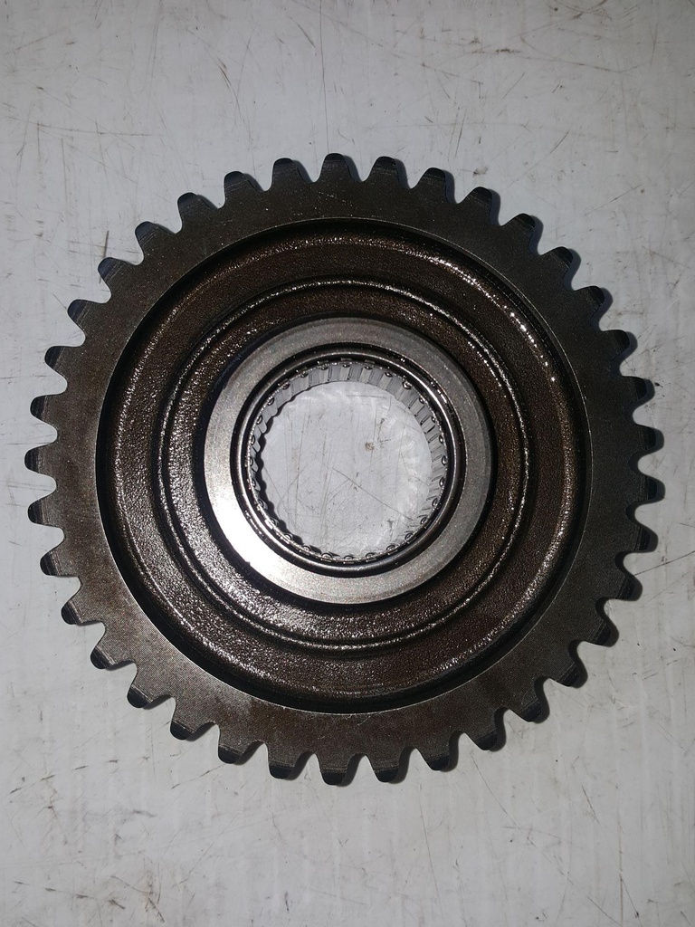 SPROCKET CHAIN DRIVEN 37 - YAMAHA - 8FB-47587-70-00