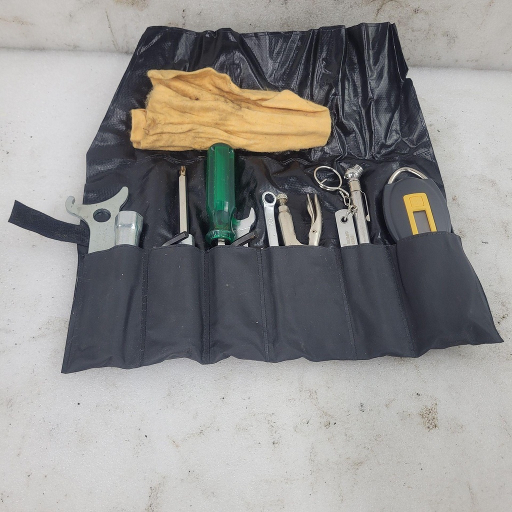 (new ref. 704700160) owner tool kit