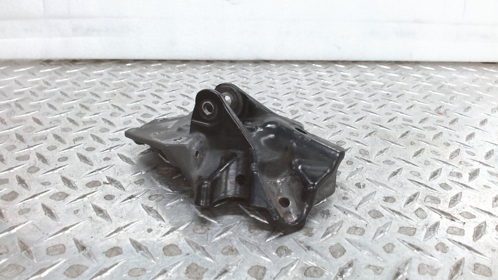 Bracket, Shock Mount - Upper Right - Black