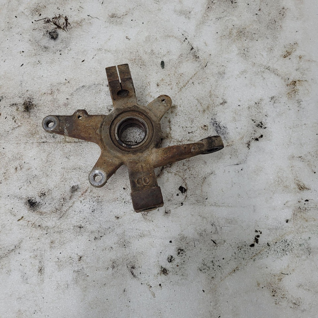 STEERING KNUCKLE, LEFT HAND