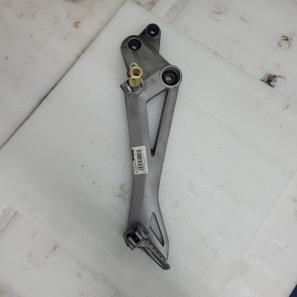 bracket right foot rest holder