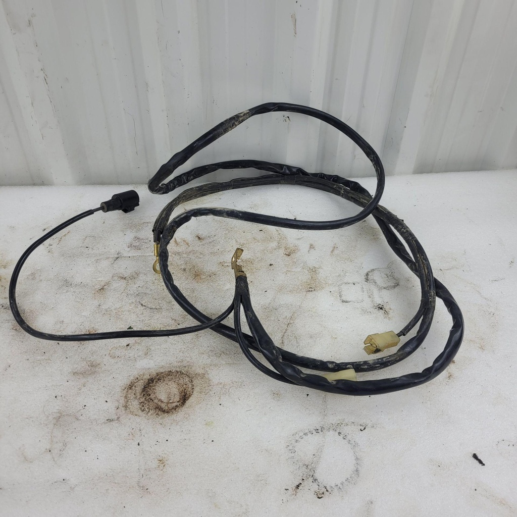 wire, minus lead