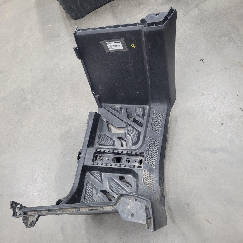 rh running board