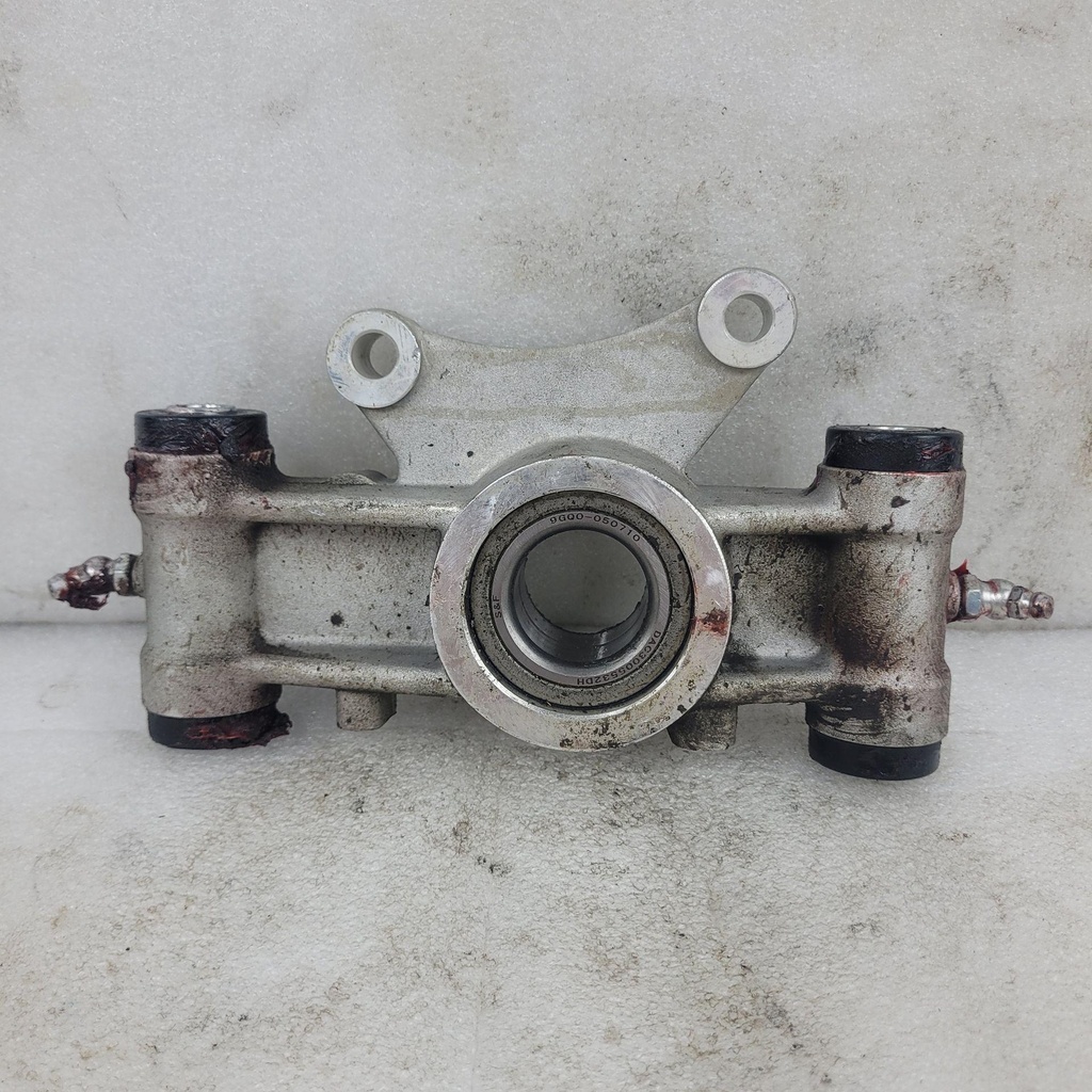 lh rear bearing carrier assy