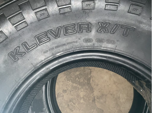 27X9R14 8PR K3204R KLEVER XT FRONT