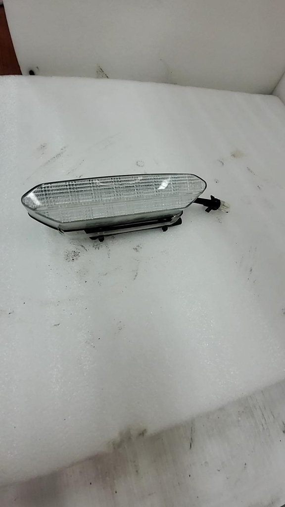 [27D847100000-001] taillight unit assy (27D847100000-001)