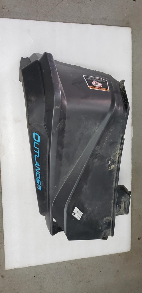[715005661-001] Timeless Black RH Front Fender Kit