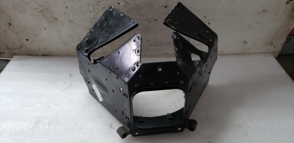 [8KGF191A0000-001] Bulkhead - 8KG-F191A-00-00 YAMAHA (8KGF191A0000-001)