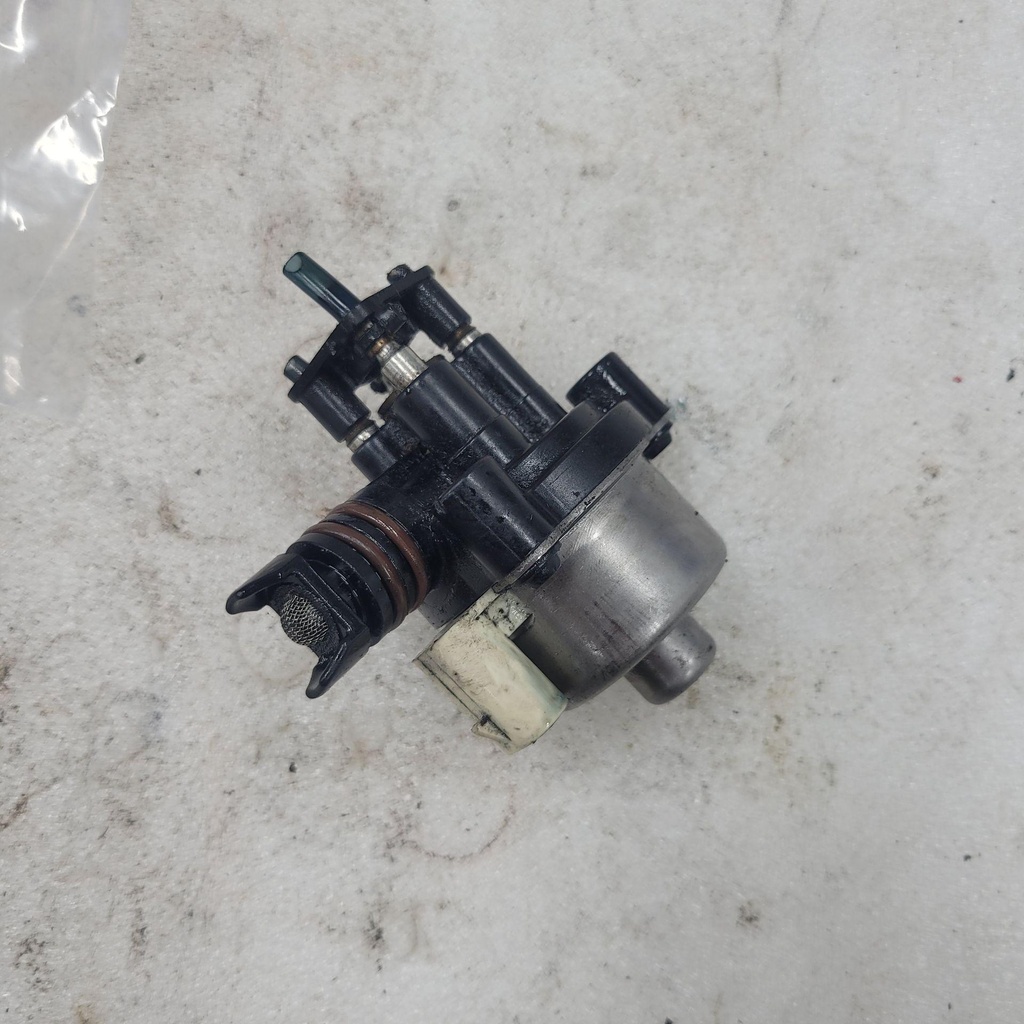 [519000281-001] OIL POMPE 800 E-TEC (519000281-001)