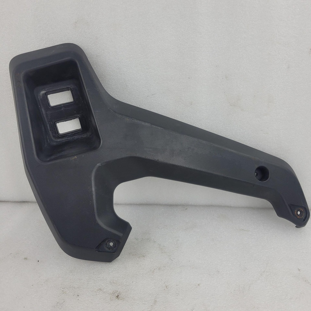 lh ext. passenger hand hold