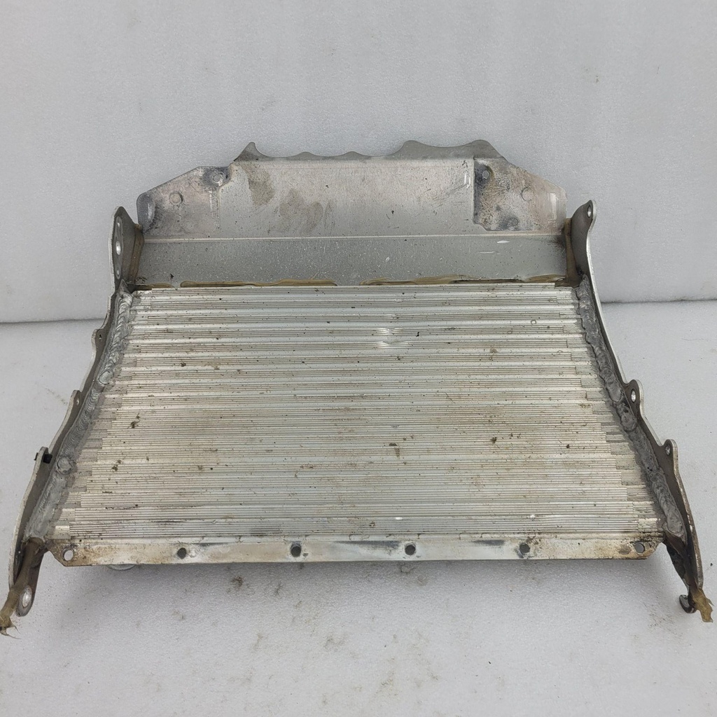 [0713-137-001] exchanger, heat - front - w/brace (0713-137-001)