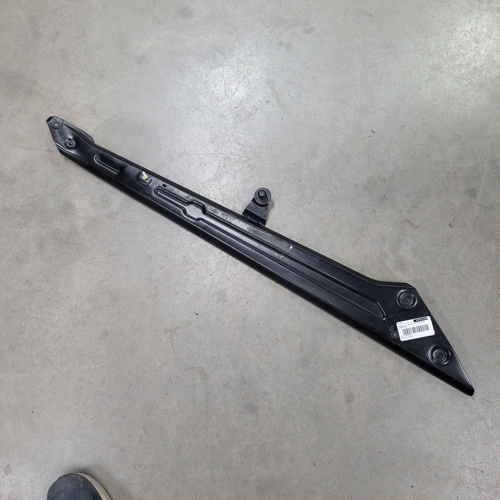 [518331726-001] deep black, rh diagonal cross member ass