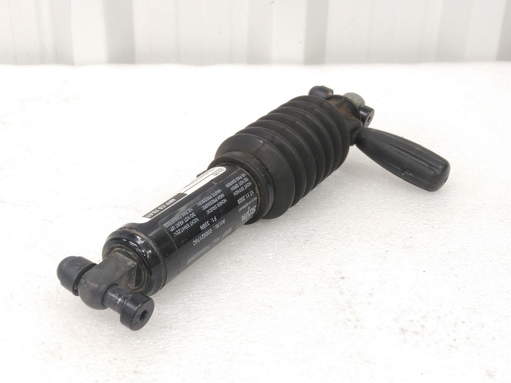 adjustment cylinder