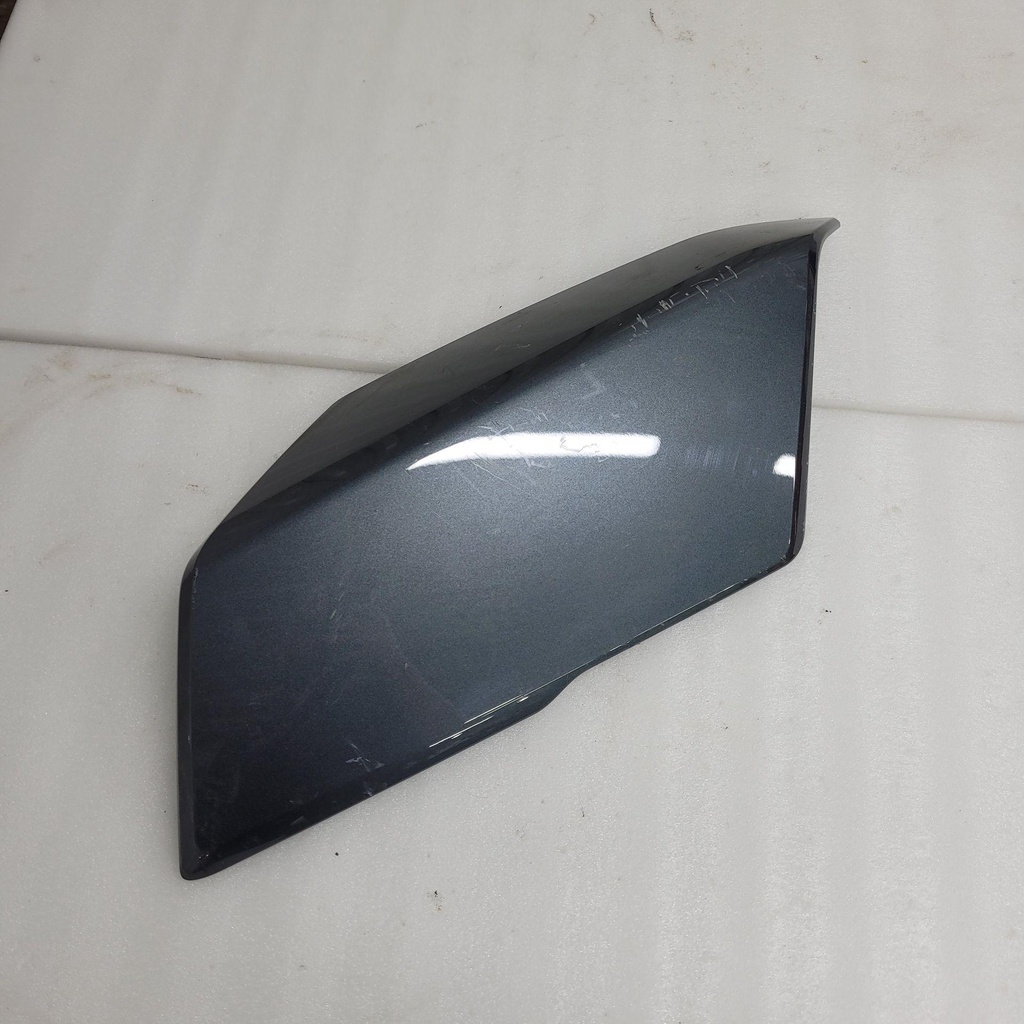 [708303160-001] Asphalt Grey, RH Rear Box Cover