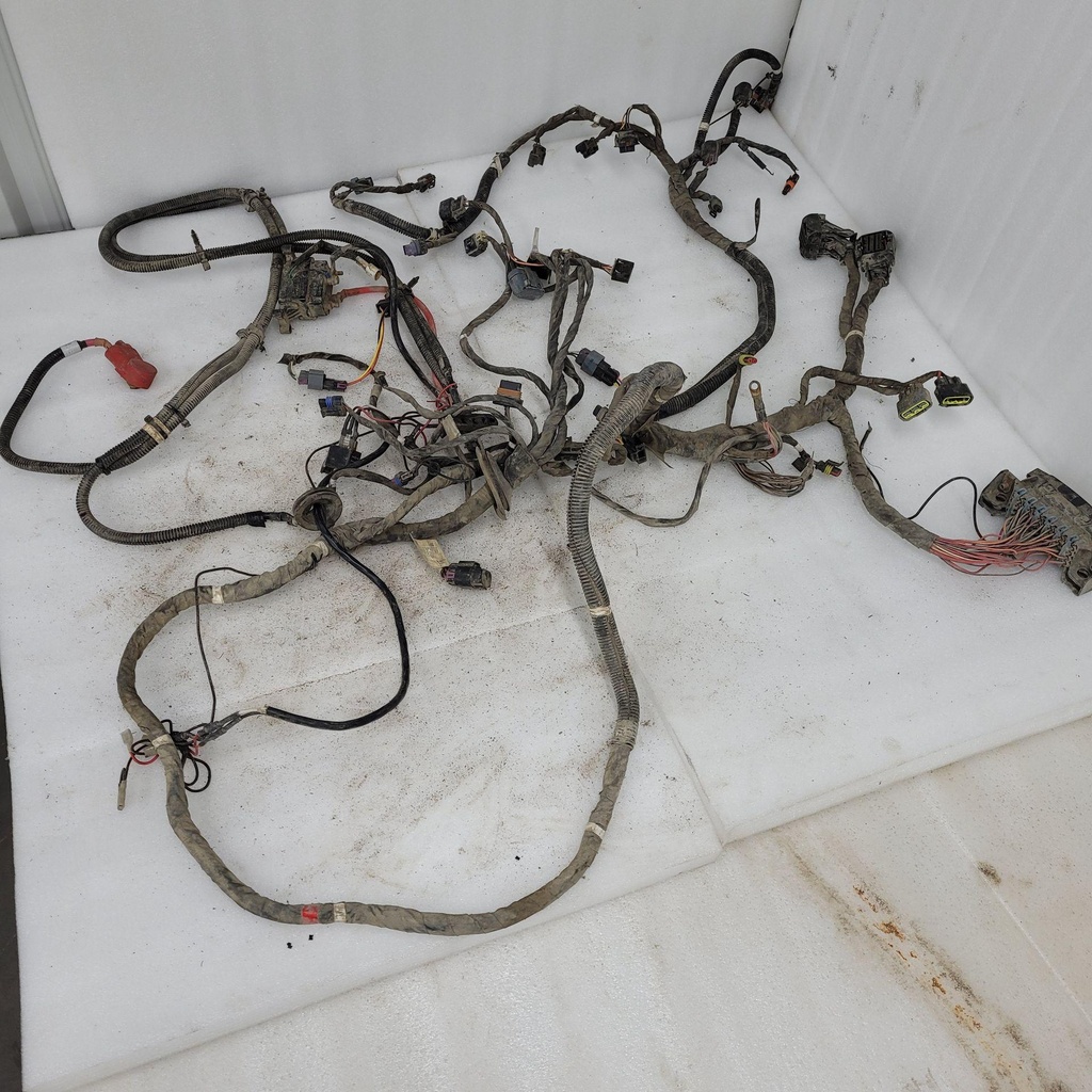 [2413082-001] chassis harness, rzr s 1000