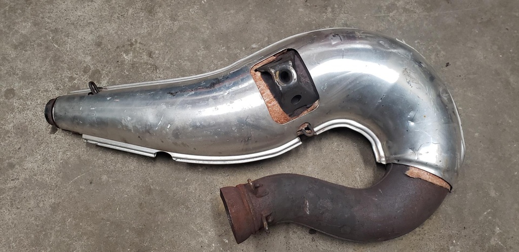 TUNED EXHAUST PIPE