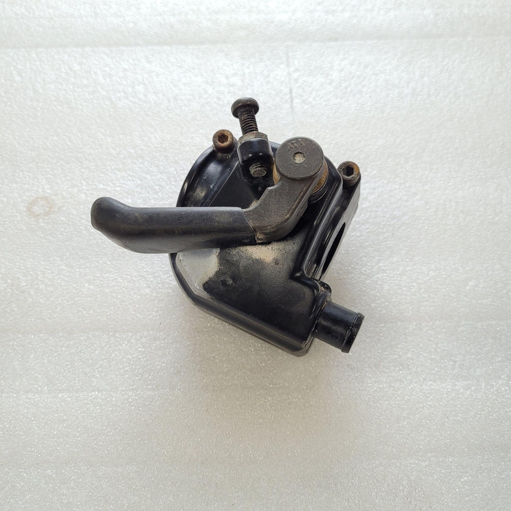 THROTTLE HANDLE