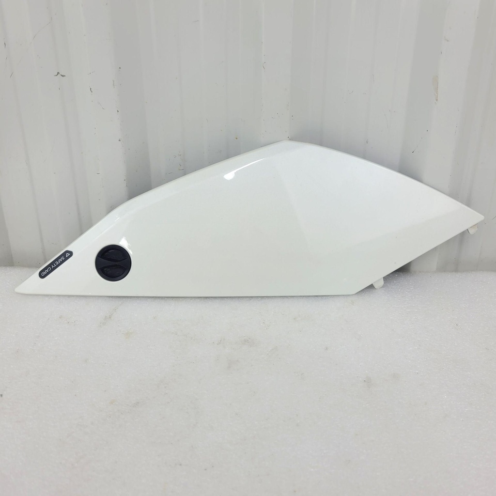 (new ref. 708400255) lh vegas white access cover