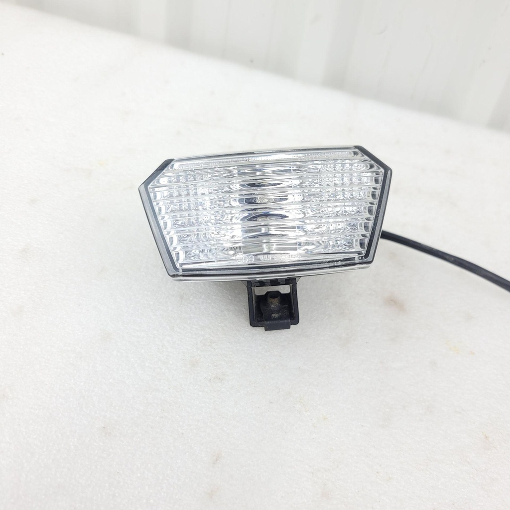 [710003879-001] (new ref. 710007005) reverse light